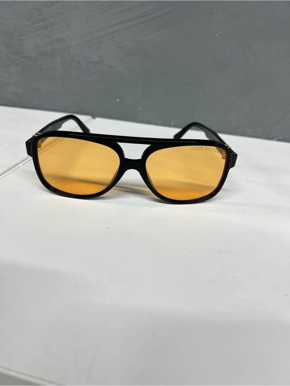 Louis Vuitton Black Logo Aviator Sunglasses